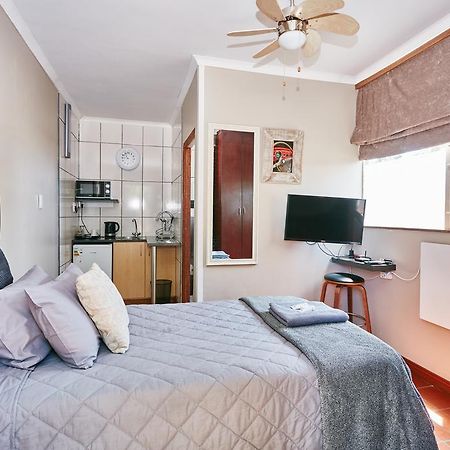 1202 On Cowgill Daire Pretoria-Noord Dış mekan fotoğraf