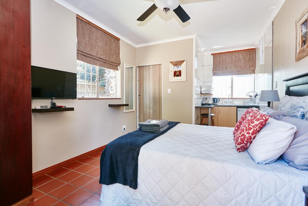 1202 On Cowgill Daire Pretoria-Noord Dış mekan fotoğraf